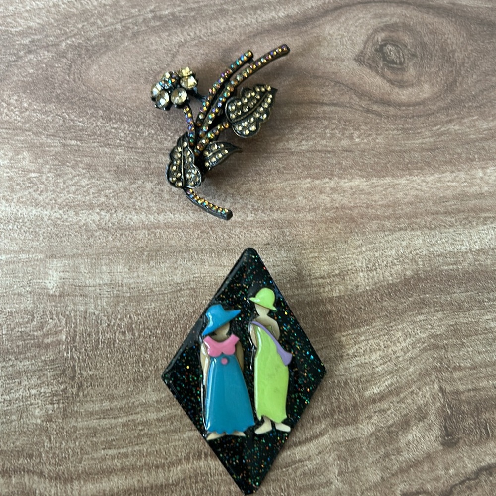 *RARE* Vintage Lucinda pin and Artisan brooch
